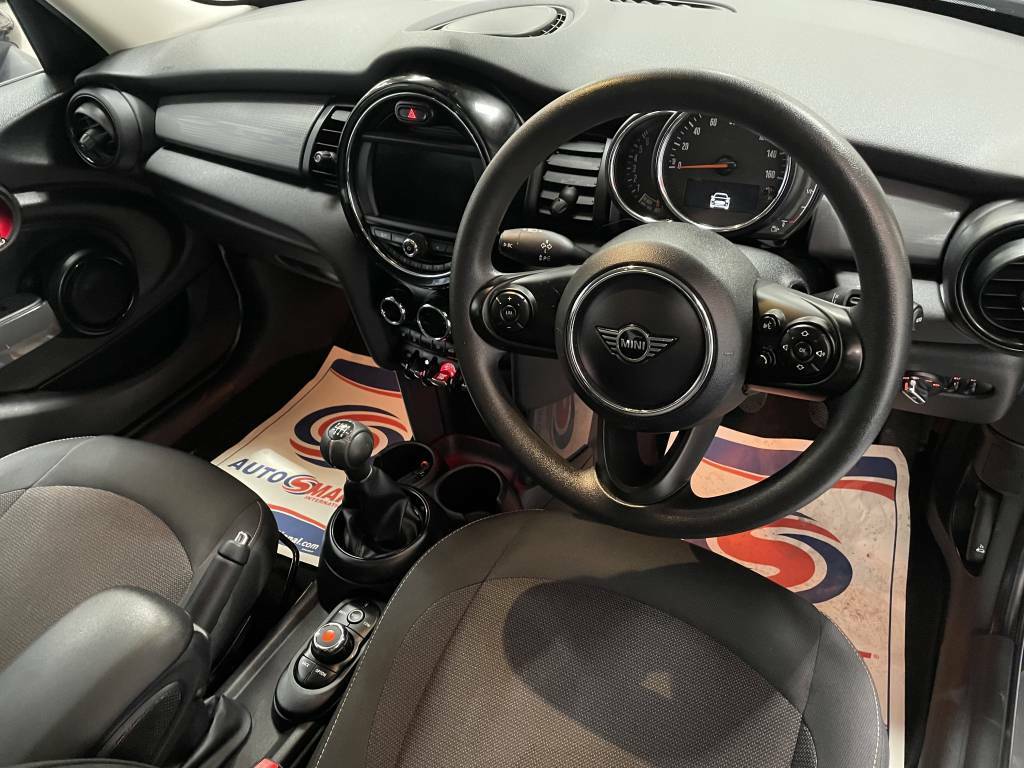 Mini Hatch 1.5 Cooper Classic II Blue #3