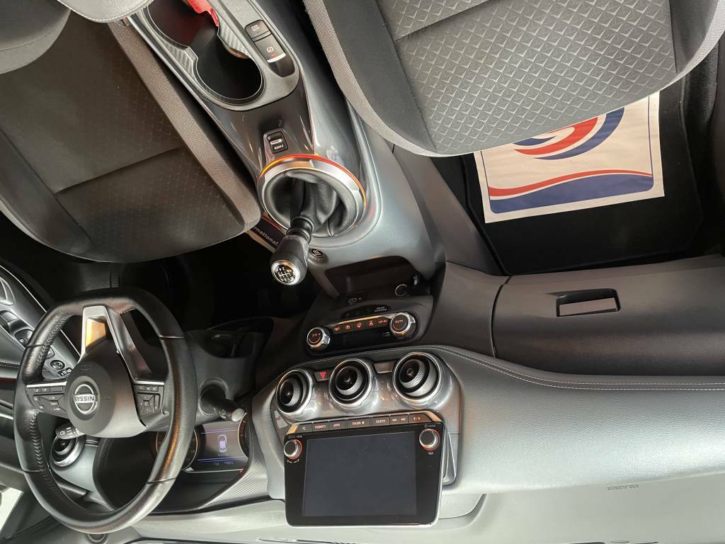 Nissan Juke Hatchback 1.0 Dig-t N-connecta Black #4
