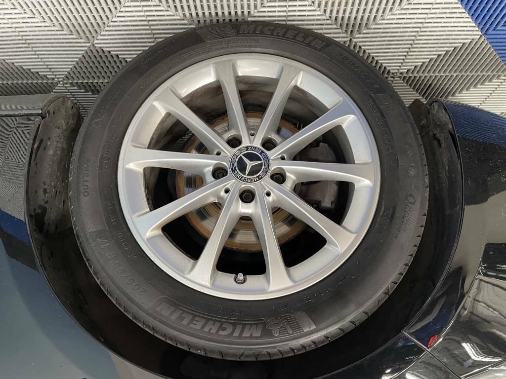 Mercedes-Benz A Class Hatchback A180d Sport Executive Black #4