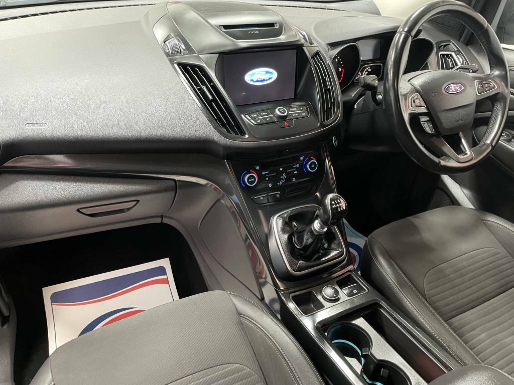 Ford Kuga Estate 1.5 Tdci Titanium Grey #4