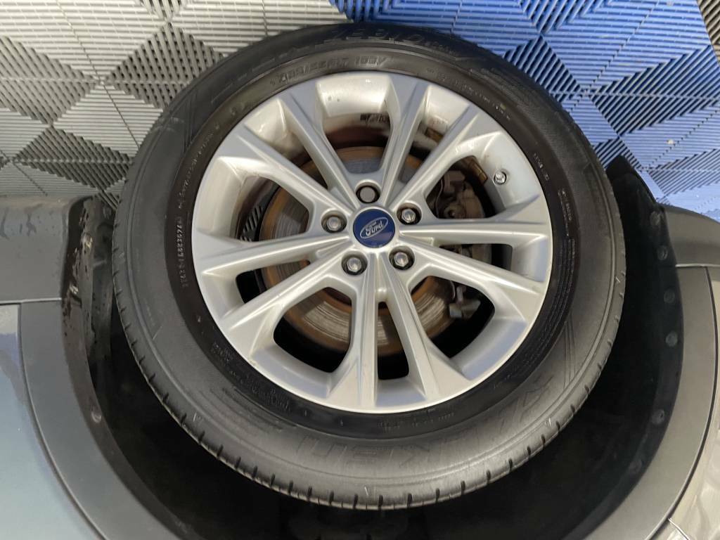 Ford Kuga Estate 1.5 Tdci Titanium Grey #5