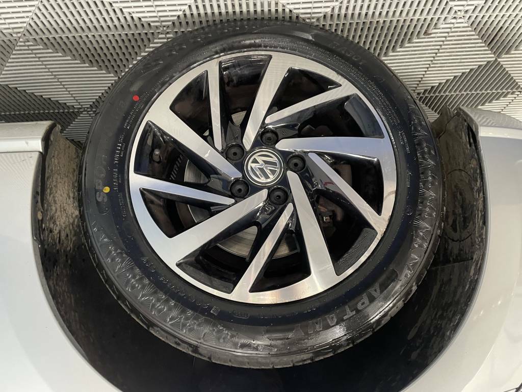 Volkswagen Golf Hatchback 1.6 Tdi Match Edition Silver #5
