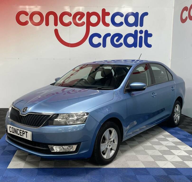Skoda Rapid Hatchback 1.4 Tsi 125 Se Blue