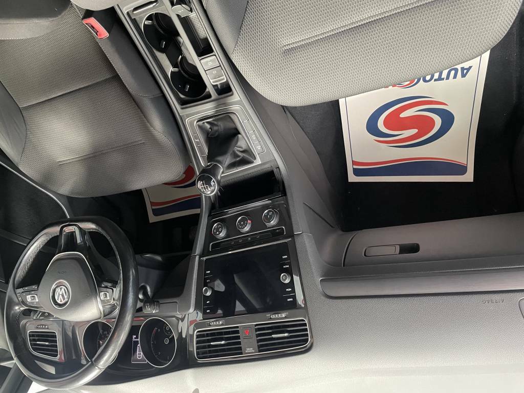 Volkswagen Golf Hatchback 1.6 Tdi Match Black #4