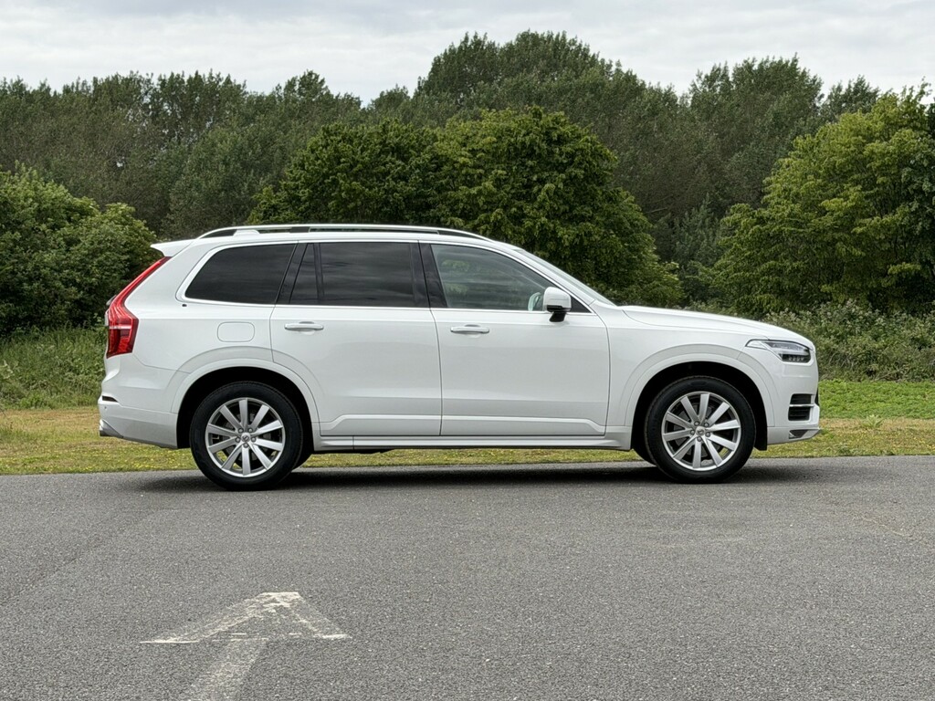 Volvo XC90 2.0 Momentum D5 Powerpulse Awd White #6