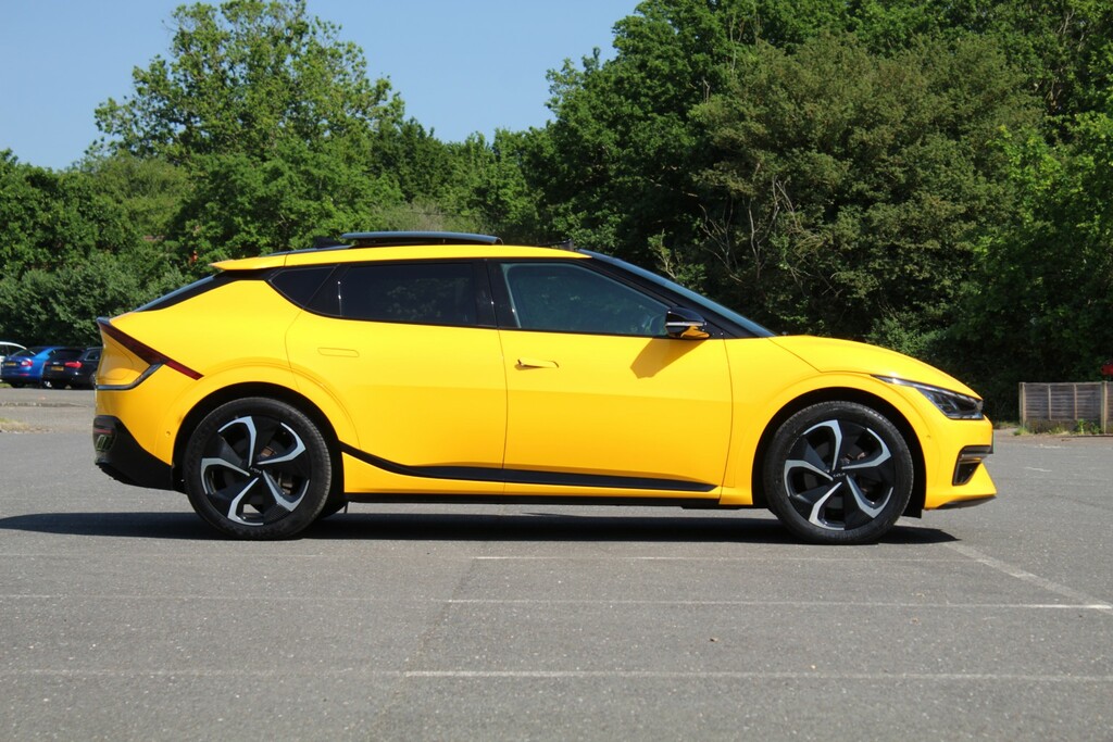 Kia EV6 Hatchback NG71CWA Yellow #6