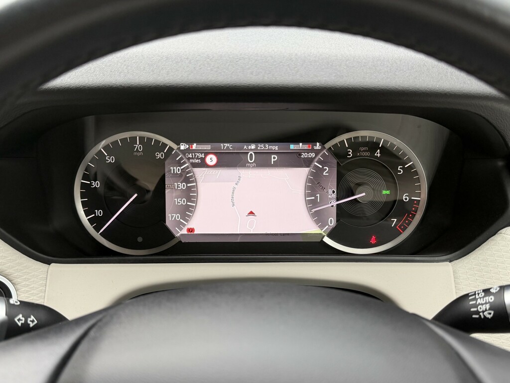 Land Rover Range Rover Velar 2.0 D200 Edition Grey #46