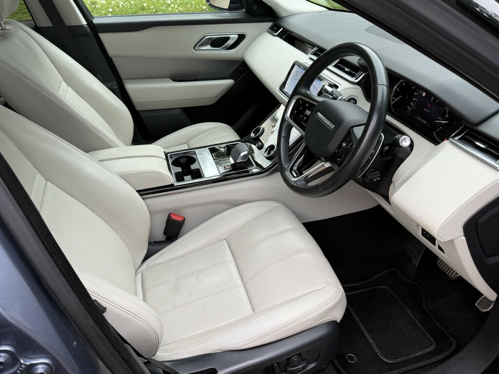 Land Rover Range Rover Velar 2.0 D200 Edition Grey #11