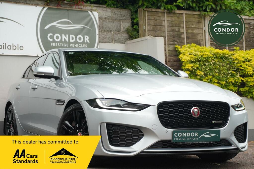 Jaguar XE R-dynamic Se Silver #3