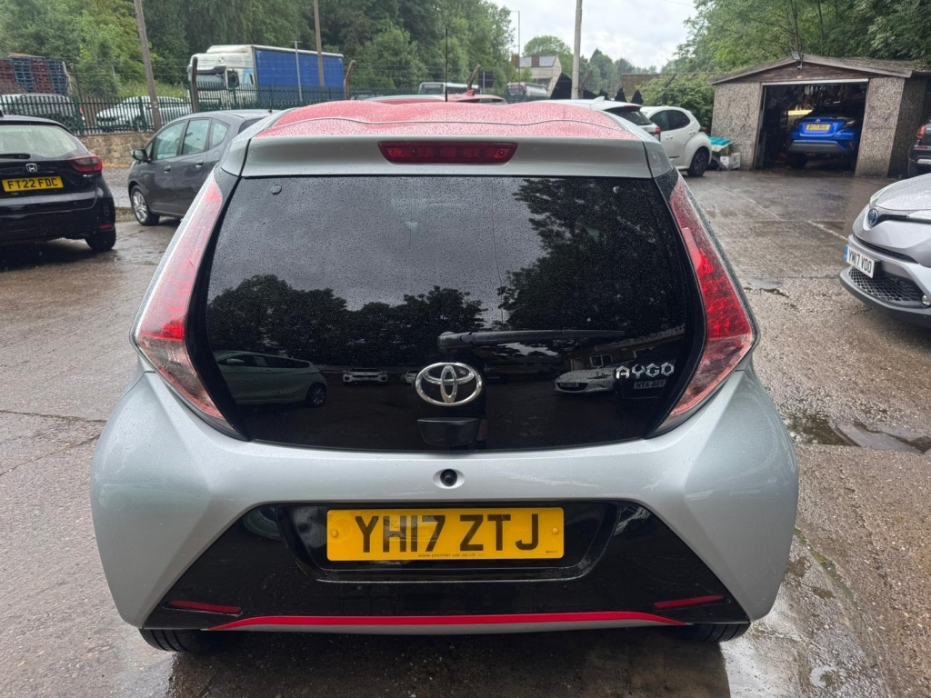 Toyota Aygo 1.0 Vvt-i X-press YH17ZTJ Silver #5