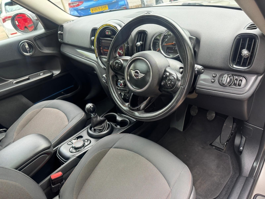 Mini Countryman Hatchback 1.5 Cooper Silver #6