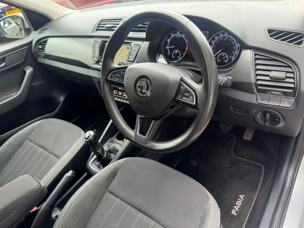 Skoda Fabia 1.0 Se L Tsi Silver #6