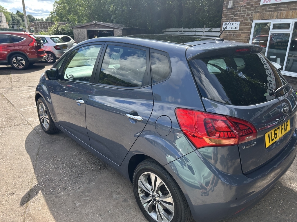 Kia Venga Hatchback 1.6 4 Blue #5