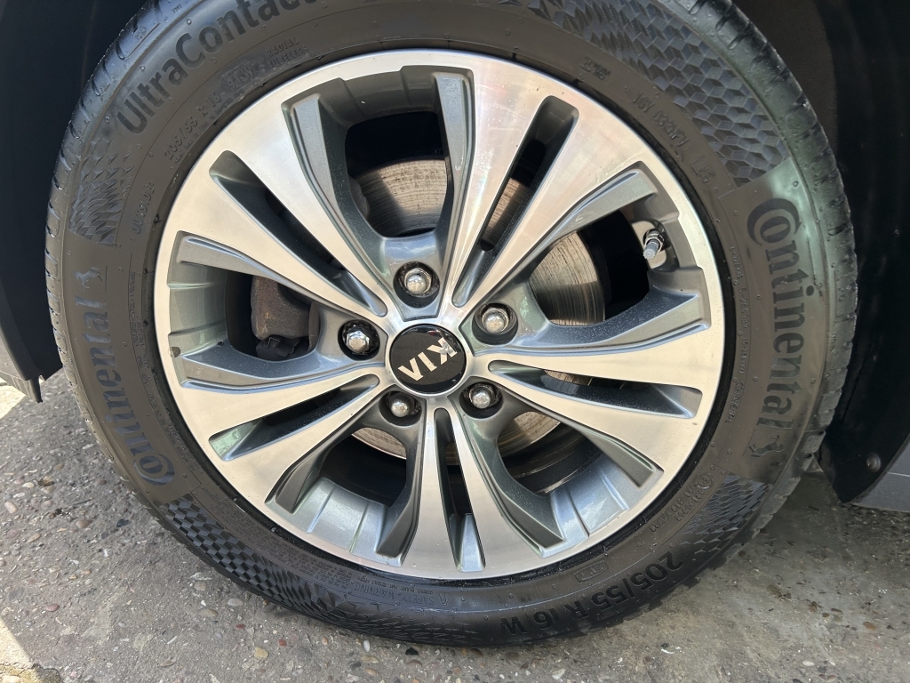 Kia Venga 1.6 Crdi 4 Euro 6 Ss Silver #9