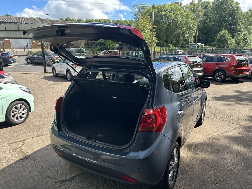Kia Venga 1.6 Crdi 4 Euro 6 Ss Silver #17