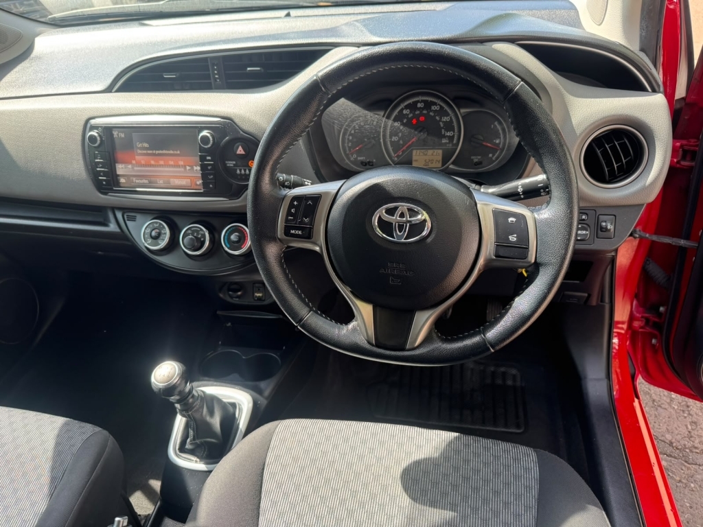 Toyota Yaris Hatchback  #7