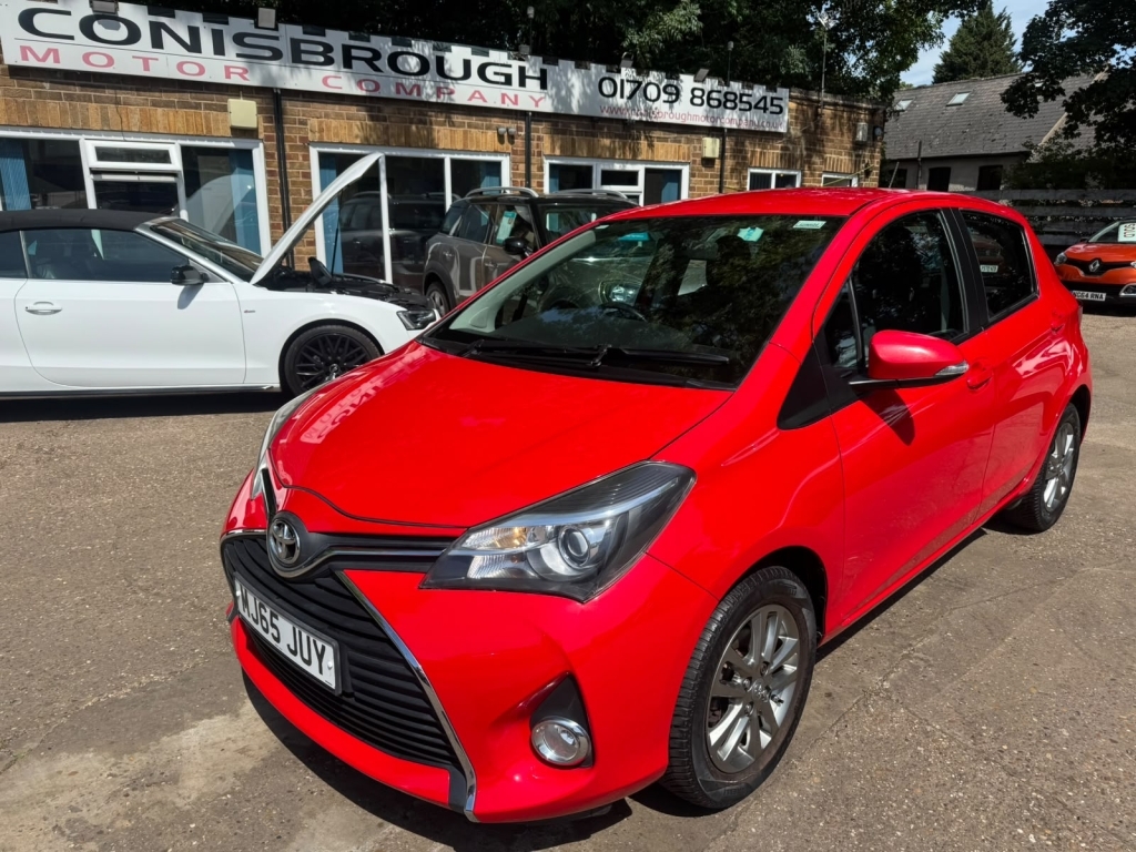 Toyota Yaris 1.3 Vvt-i Icon Red