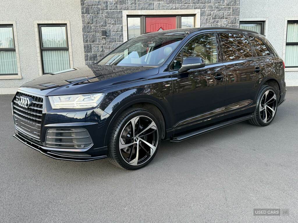 Audi Q7 3.0 Tdi 218 Quattro S Line Tip GJ66ZPO Blue #2