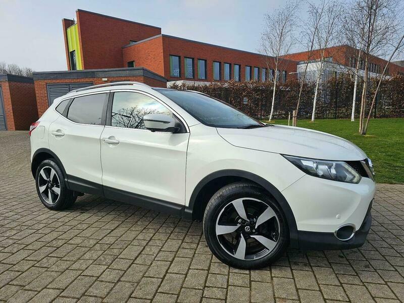 Nissan Qashqai 1.5 Dci N-tec 2Wd WR16JVL White