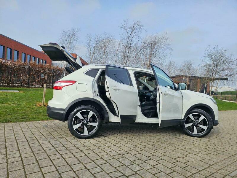 Nissan Qashqai 1.5 Dci N-tec 2Wd WR16JVL White #4
