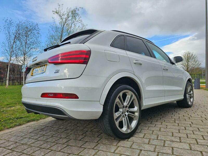 Audi Q3 2.0 Tdi S Line SC64FTZ White #5