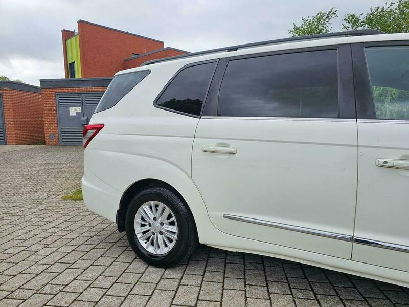 SsangYong Turismo 2.2D Ex T-tronic Euro  #4