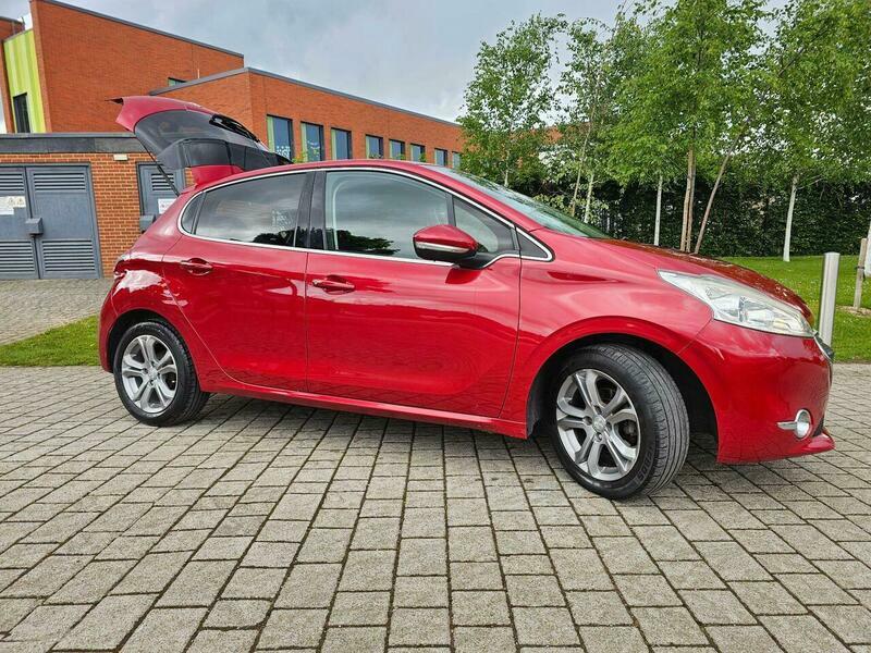 Peugeot 208 1.2 E-vti Puretech Allure  #4