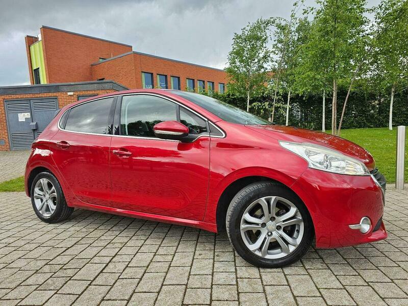Peugeot 208 1.2 E-vti Puretech Allure 
