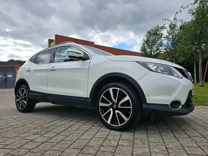Nissan Qashqai 1.6 Dci Tekna Xtron White #3