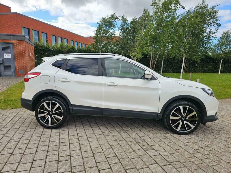 Nissan Qashqai 1.6 Dci Tekna Xtron White #6