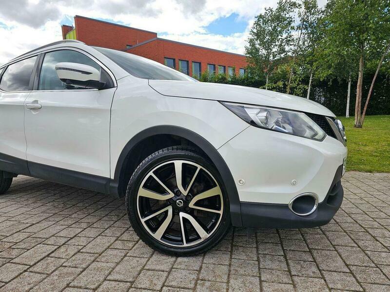 Nissan Qashqai 1.6 Dci Tekna Xtron White #5