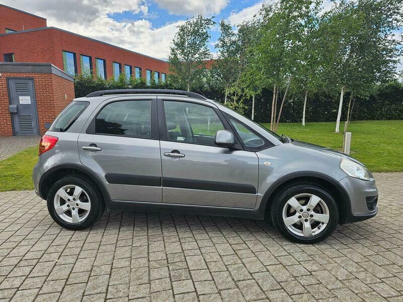 Suzuki SX4 Sz5 Red #17