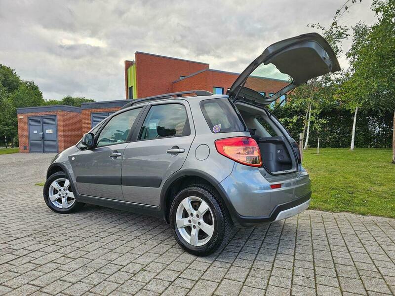 Suzuki SX4 Sz5 Red #35
