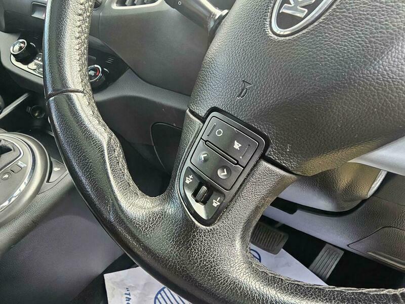 Kia Sportage  Silver #25