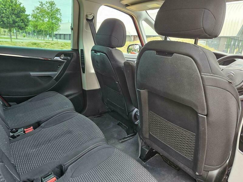 Citroen C4 Picasso Picasso 1.6 Vtr Plus Hdi 5Str 110 Bhp Brown #16