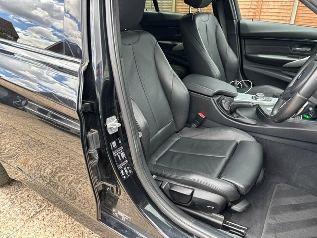 BMW 3 Series 2.0 320I M Sport Touring Xdrive Eu Black #3