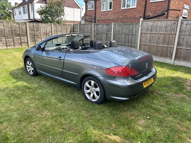Peugeot 307 CC 2.0 16V S Convertible 192 G Km Grey #3