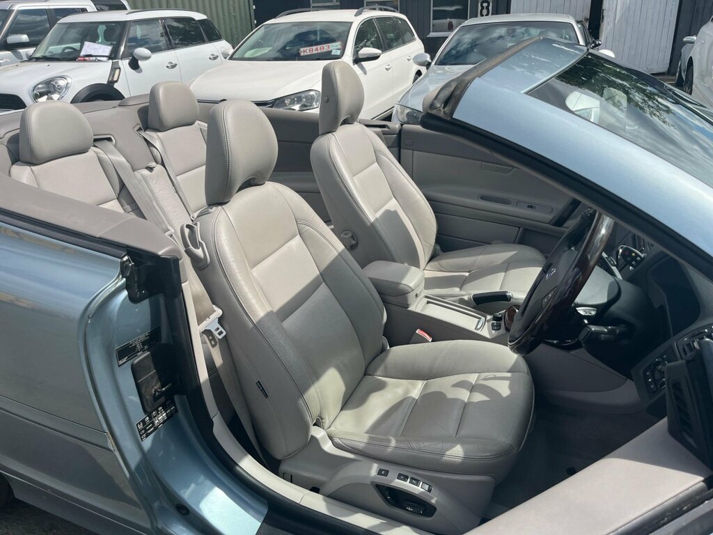 Volvo C70 2.4I Se Lux Geartronic Blue #2