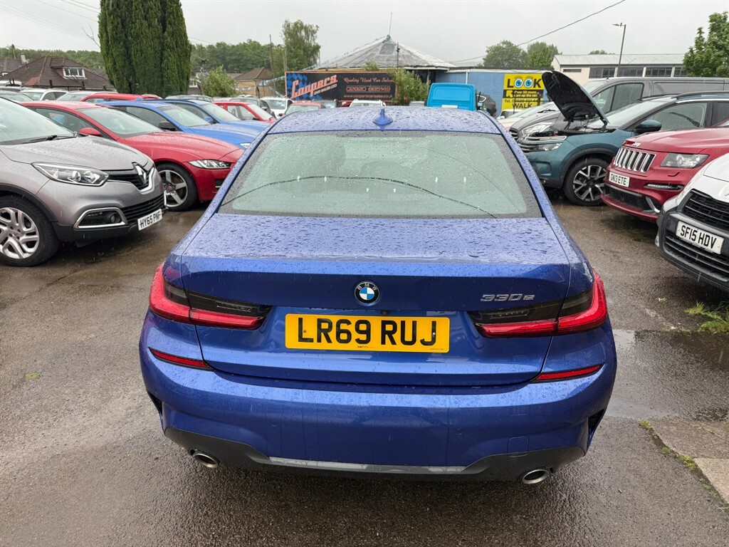 BMW 3 Series M Sport LR69RUJ Blue #5