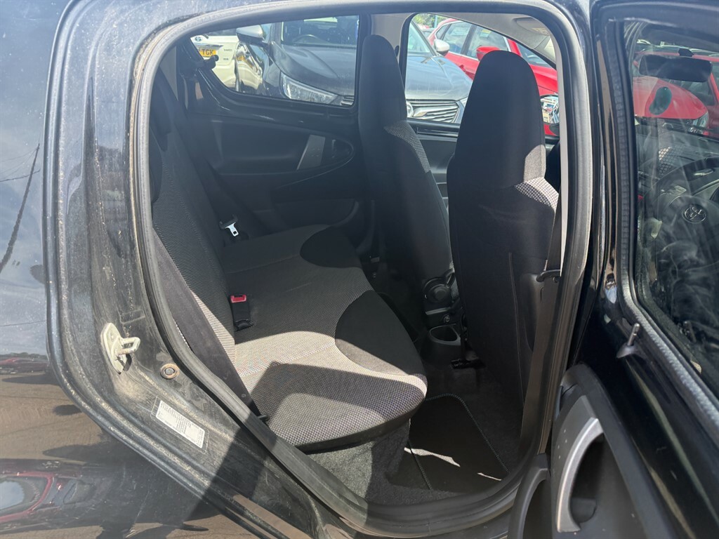 Toyota Aygo 1.0 Vvt-i Mode Ac Silver #8