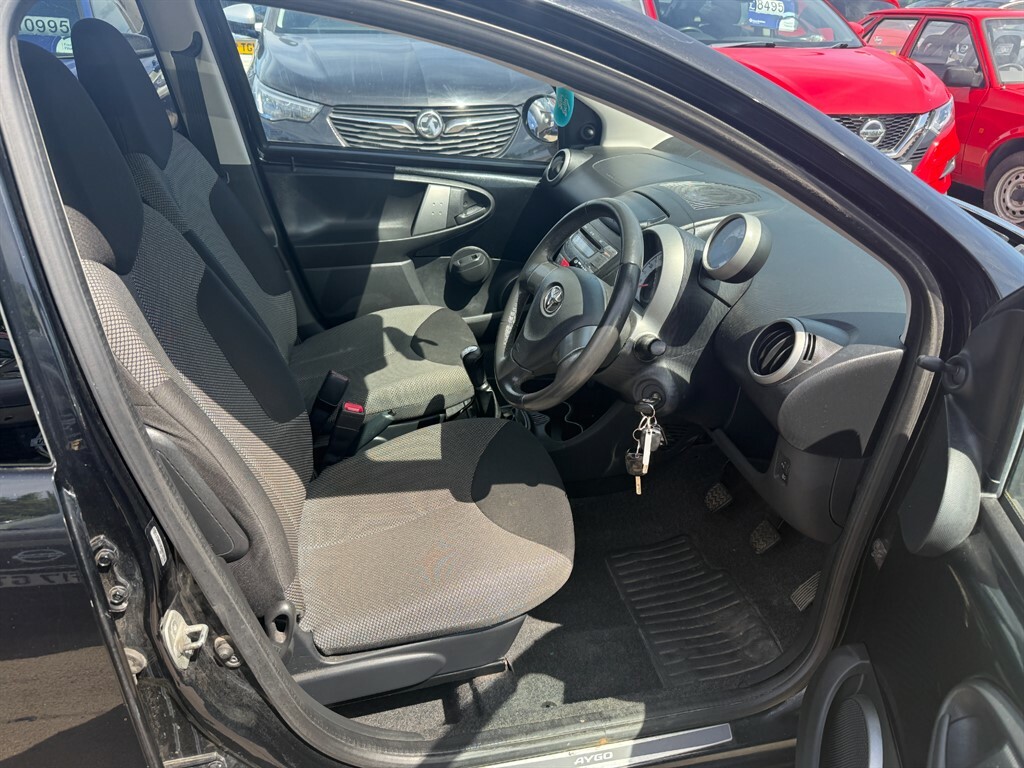 Toyota Aygo 1.0 Vvt-i Mode Ac Silver #7