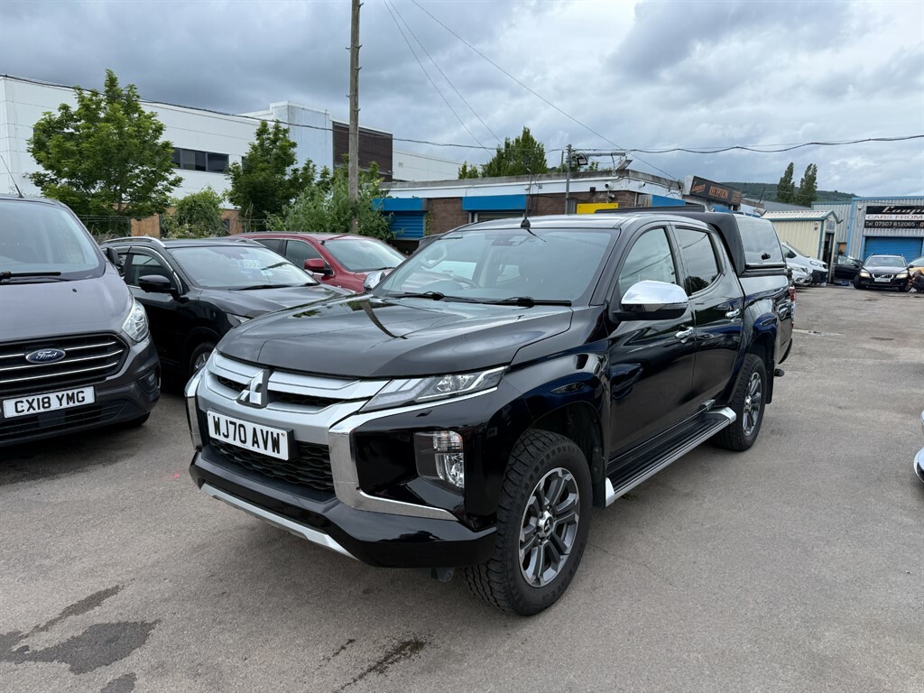 Mitsubishi L200 Di-d Warrior Dcb Black #3