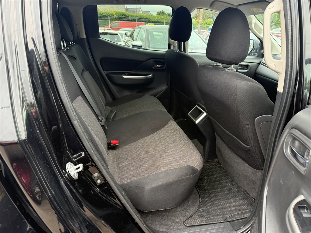 Mitsubishi L200 Double Cab Di-d 150 Warrior 4Wd Blue #8