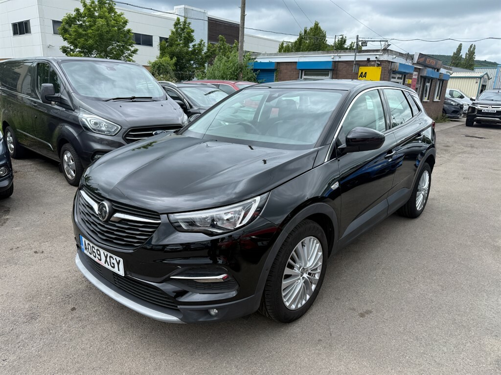 Vauxhall Grandland X Business Edition Nav Black #3