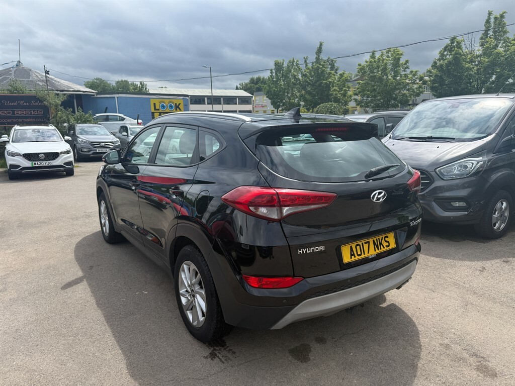 Hyundai Tucson Crdi Se Nav Blue Drive Black #4