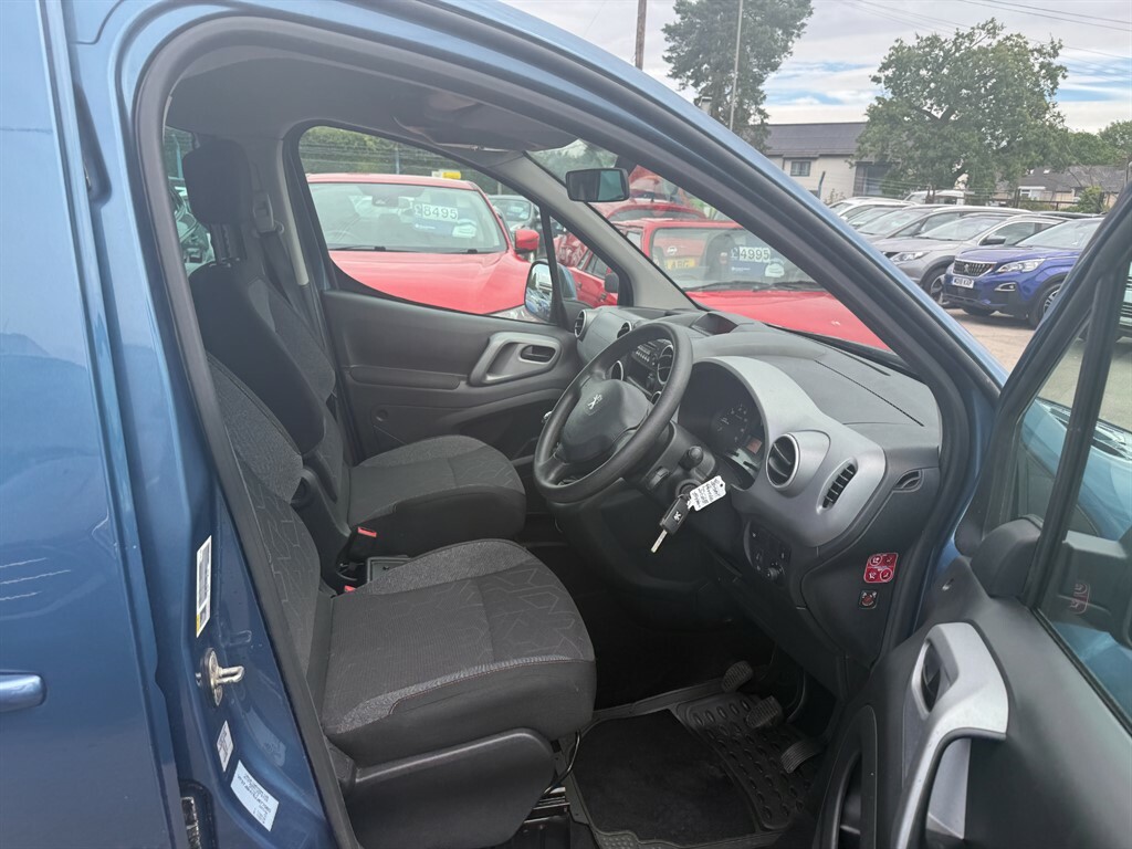 Peugeot Partner Tepee 1.6 Bluehdi 100 Active Silver #7
