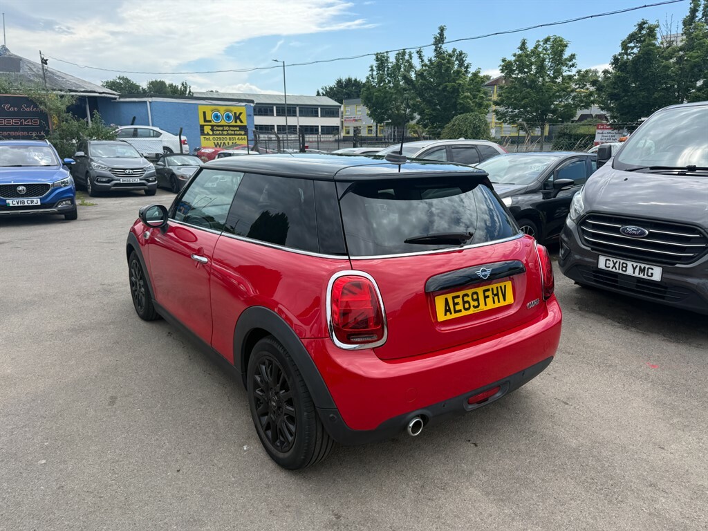 Mini Hatch Cooper Classic Red #4