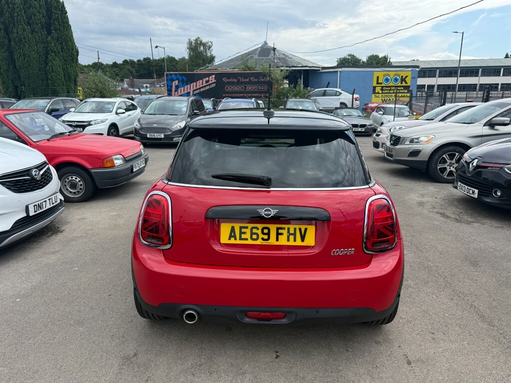 Mini Hatch Cooper Classic Red #5