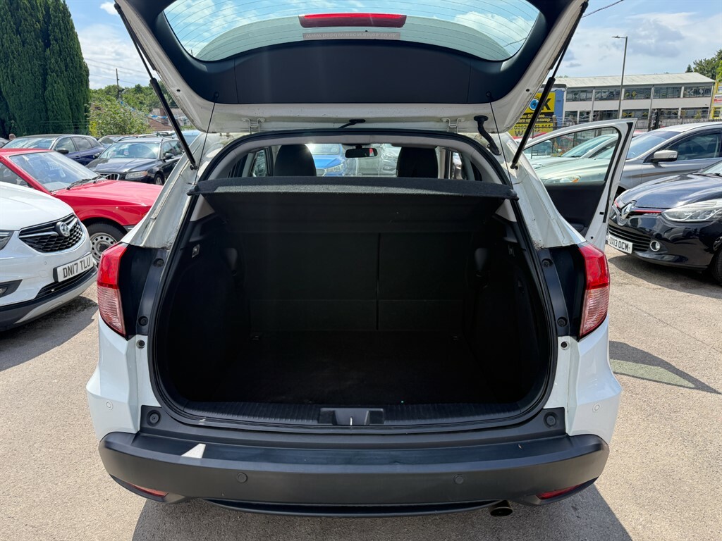 Honda Hr-V 1.5 I-vtec Se Cvt White #9