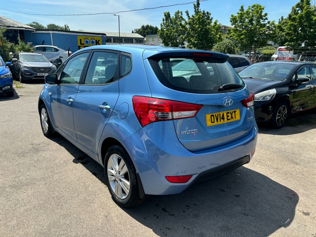 Hyundai Ix20 Active Blue #4